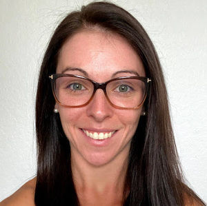 Meet your Posher, Ella